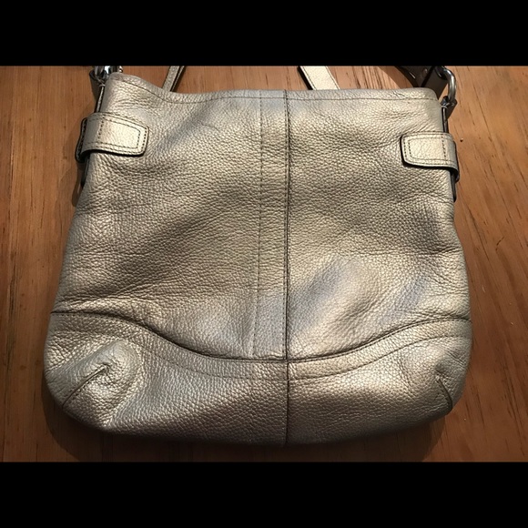 Authentic coach - Picture 5 of 5